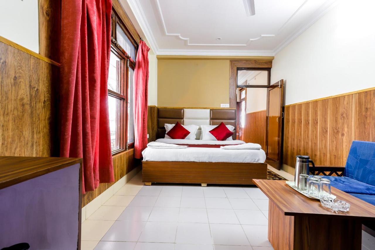 Hotel Varuni Mcleodganj Дармсала Экстерьер фото