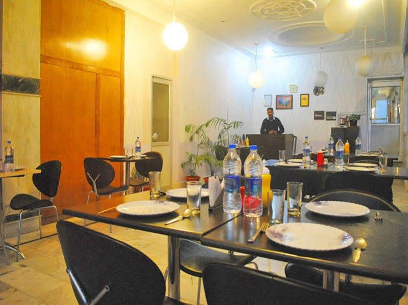 Hotel Varuni Mcleodganj Дармсала Экстерьер фото