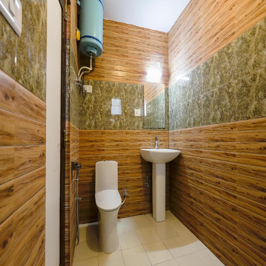 Hotel Varuni Mcleodganj Дармсала Экстерьер фото